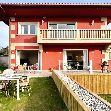 Villa Holibai, San Martino, Desconecta En Esta Gallega Con Vistas A Islas Cies Baiona